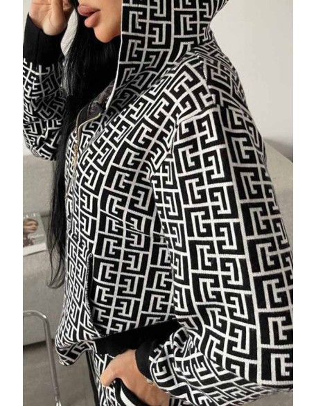 ChicMe Print Contrast Paneled Square Scarf