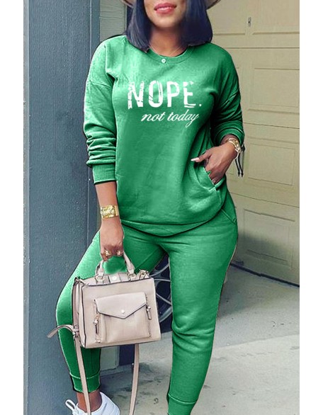 Plus Size Camouflage Print Long Sleeve Top & Pants Set